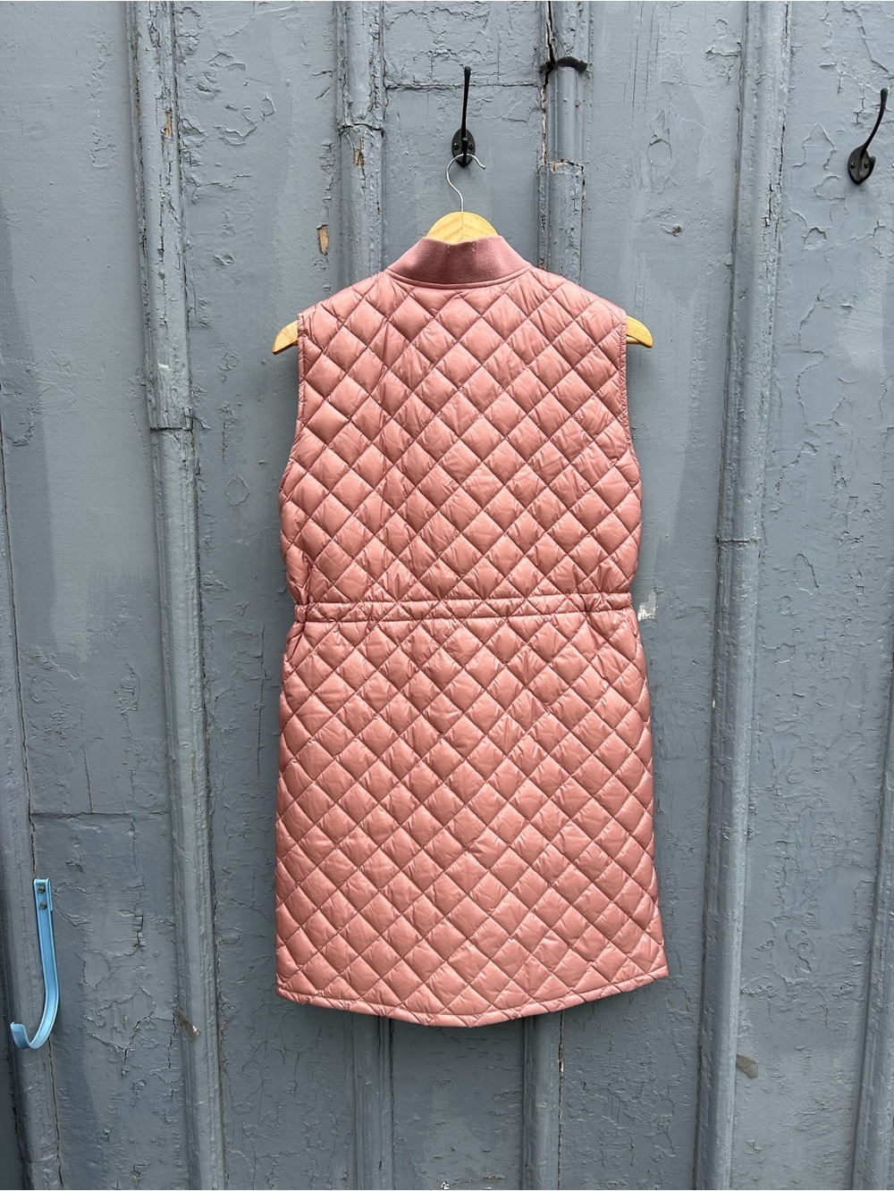 MaxMara Leisure Sleeveless puffer jacket, BNWT, size 8 (fits small) - Picture 6 of 12